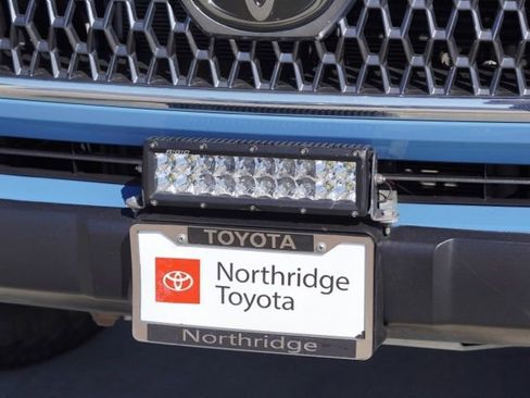 Used 2018 Toyota Tacoma TRD Pro AWD/4WD image 10