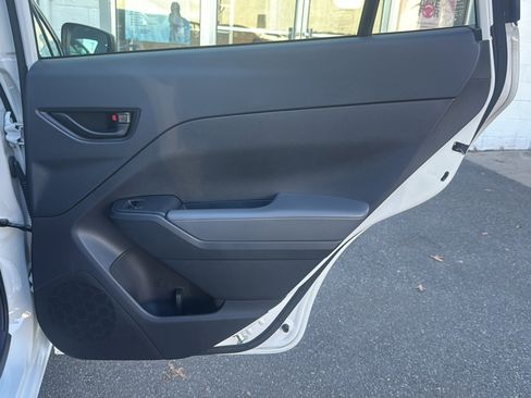 Certified 2024 Subaru Impreza 2.0i image 18