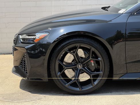 Used 2025 Audi RS 7 Performance AWD/4WD image 10