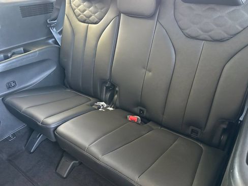 Used 2021 Hyundai Palisade Limited FWD image 18