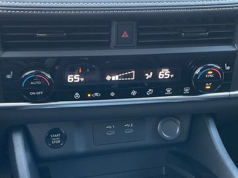 New 2026 Nissan Rogue SV image 30