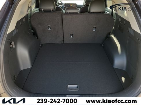 New 2027 Kia Sportage SX FWD image 11