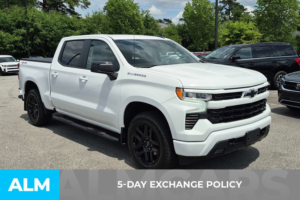 Used 2024 Chevrolet Silverado 1500 RST w/ Convenience Package II AWD/4WD image 3