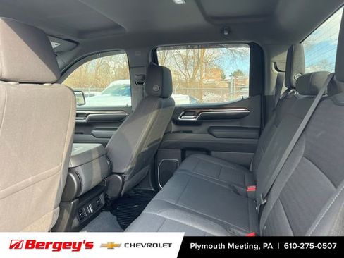 Certified 2023 Chevrolet Silverado 1500 RST image 5