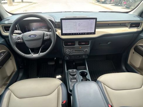 Used 2025 Ford Maverick Lariat AWD/4WD image 9