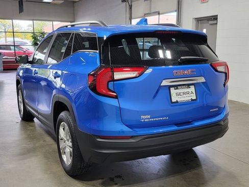 Certified 2024 GMC Terrain SLE w/ Driver Convenience Package AWD/4WD image 7