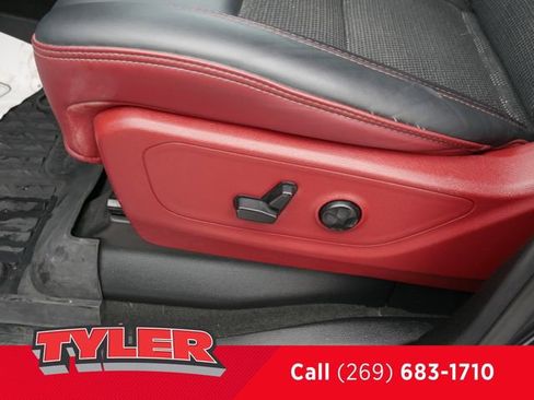 Used 2019 RAM 1500 Rebel image 22