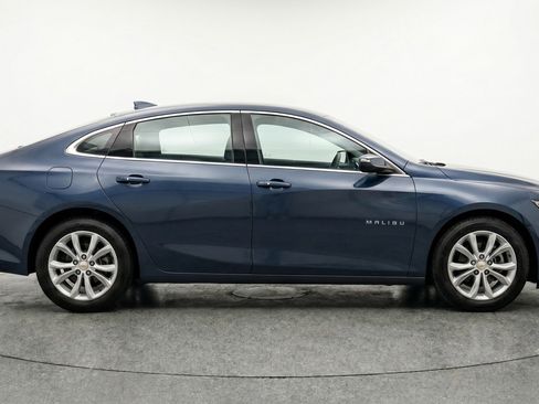 Used 2023 Chevrolet Malibu LT w/ Driver Confidence Package image 11
