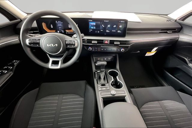 New 2026 Kia K5 LXS FWD image 6