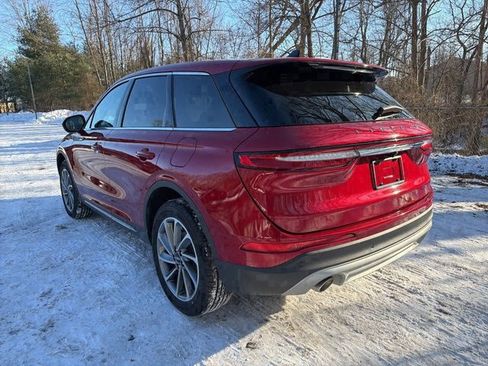 Used 2023 Lincoln Corsair AWD w/ Equipment Group 101A image 4