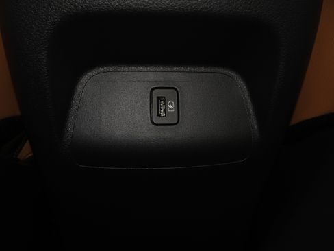 New 2025 Nissan Sentra SV w/ SV Premium Package image 34