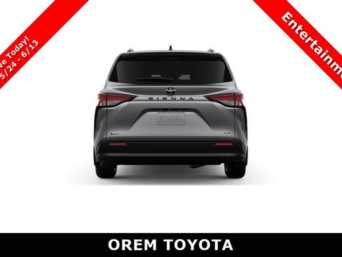 New 2026 Toyota Sienna XLE FWD image 8