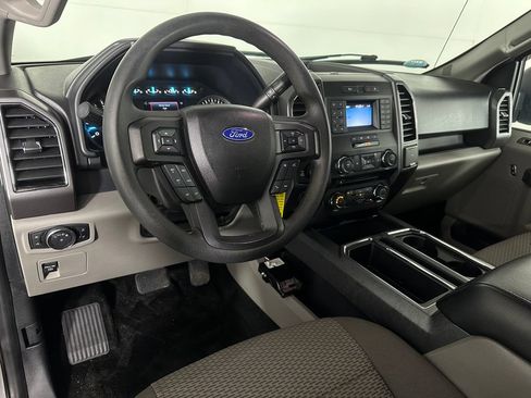 Used 2018 Ford F150 XLT w/ Trailer Tow Package AWD/4WD image 9