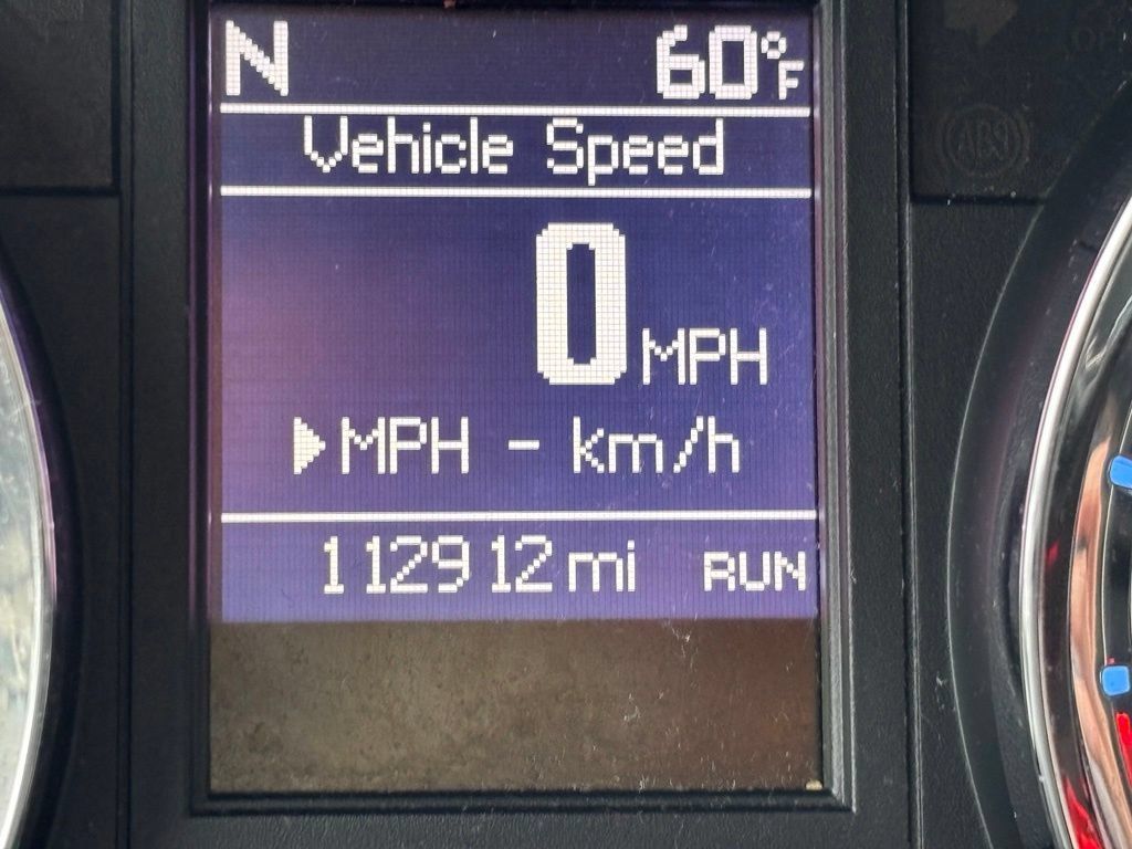 Used 2013 Chrysler Town & Country Touring FWD image 14