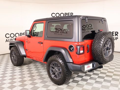 Used 2024 Jeep Wrangler Sport AWD/4WD image 21