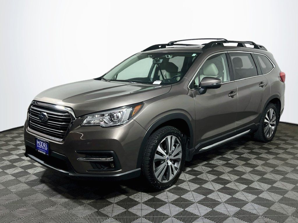 Used 2022 Subaru Ascent Limited w/ Technology Package AWD/4WD image 3