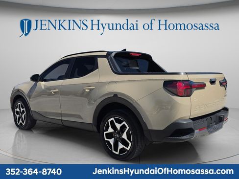 Used 2023 Hyundai Santa Cruz Limited AWD/4WD image 8