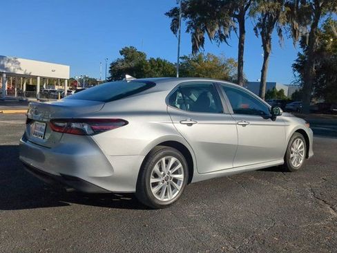 Used 2024 Toyota Camry LE image 4