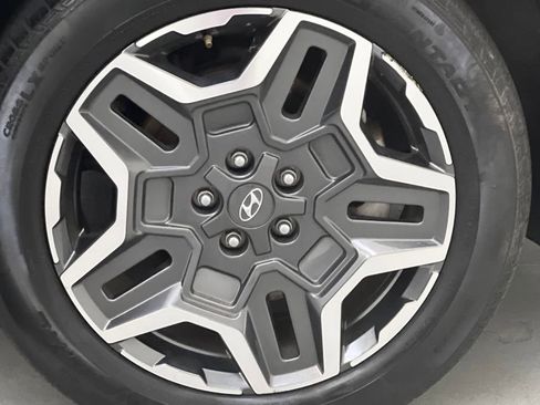 Used 2023 Hyundai Santa Fe SEL Premium image 61