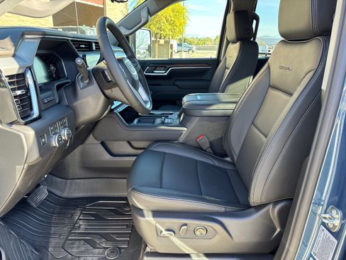 New 2026 GMC Sierra 2500 Denali w/ Denali Reserve Package image 25