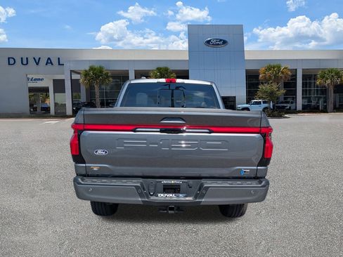 New 2025 Ford F150 Lightning Platinum image 4