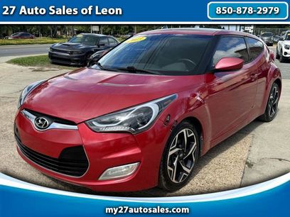 Used 2013 Hyundai Veloster w/ Tech Pkg