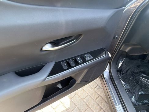 Used 2024 Lexus UX 250h F Sport image 15
