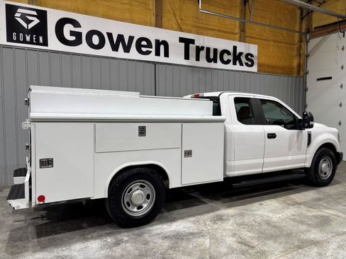 Used 2019 Ford F350 XL w/ Power Equipment Group RWD image 6