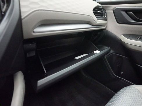 Certified 2026 Subaru Forester Premium image 29