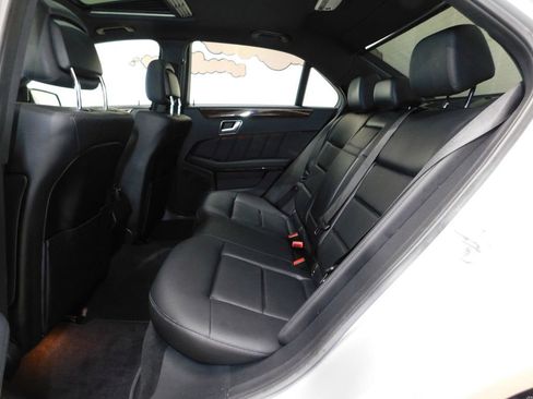 Used 2013 Mercedes-Benz E 350 4MATIC Sedan image 70