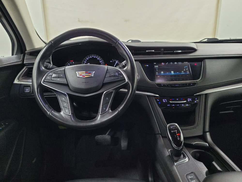 Used 2019 Cadillac XT5 Premium Luxury AWD/4WD image 22