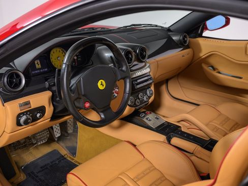 Used 2009 Ferrari 599 GTB Fiorano RWD image 16
