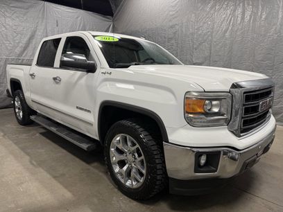 Used 2014 GMC Sierra 1500 SLT w/ SLT Crew Cab Value Package
