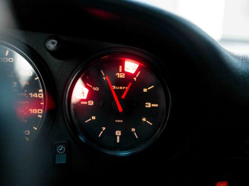 Used 1998 Porsche 911 Carrera 4S image 55