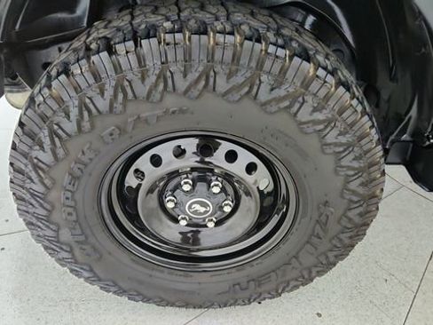 Used 2023 Ford Bronco Black Diamond image 54