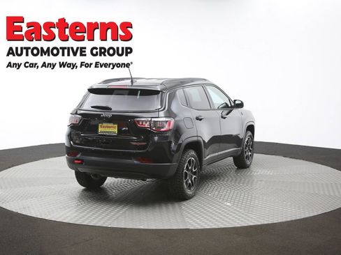 Used 2025 Jeep Compass Trailhawk AWD/4WD image 41