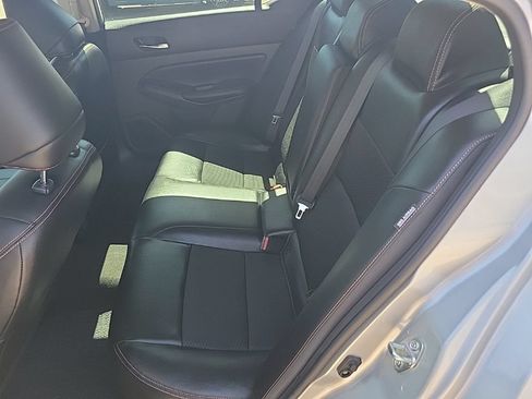 Used 2022 Nissan Altima 2.5 SR AWD/4WD image 33