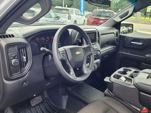 Used 2024 Chevrolet Silverado 1500 W/T w/ WT Fleet Convenience Package image 9