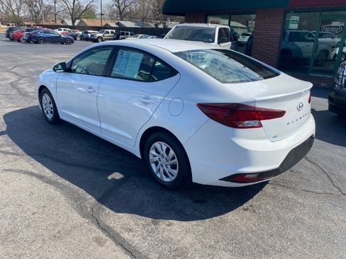 Used 2020 Hyundai Elantra SE w/ Cargo Package (C1) image 8