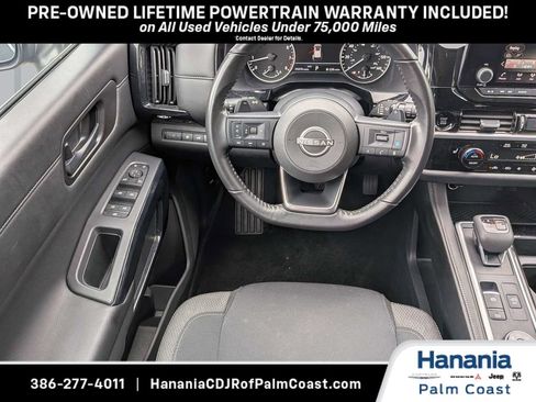 Used 2025 Nissan Pathfinder SV AWD/4WD image 16