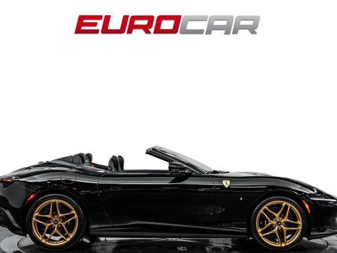 Used 2026 Ferrari Roma Spider RWD image 8