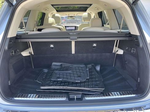 Used 2024 Mercedes-Benz GLS 450 4MATIC image 11