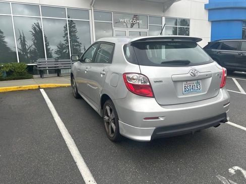 Used 2010 Toyota Matrix S AWD/4WD image 5