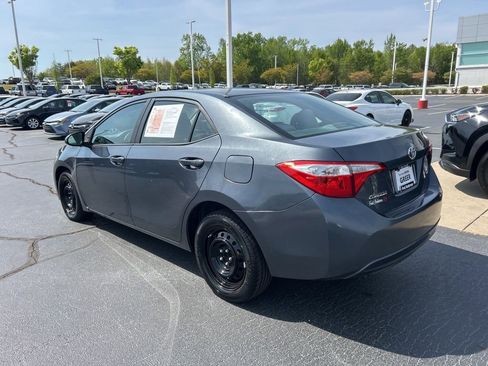 Used 2015 Toyota Corolla LE image 14