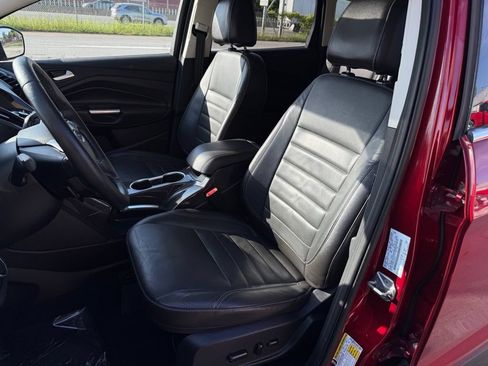 Used 2016 Ford Escape Titanium w/ Equipment Group 301A AWD/4WD image 26