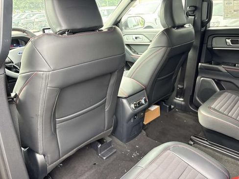 New 2026 Ford Explorer ST-Line AWD/4WD image 18