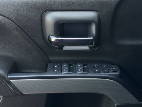 Used 2018 Chevrolet Silverado 1500 LT w/ Rally 2 Edition AWD/4WD image 23