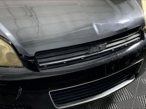 Used 2011 Chevrolet Impala LS FWD image 26