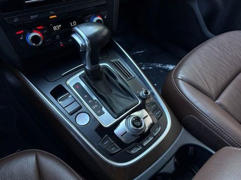 Used 2017 Audi Q5 2.0T Premium image 25