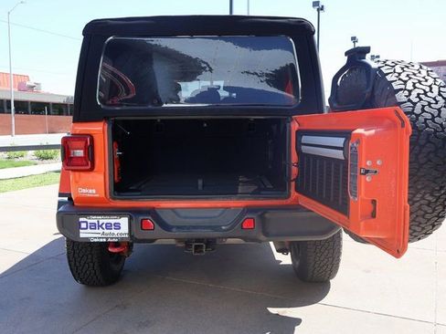 Used 2019 Jeep Wrangler Unlimited Rubicon w/ Uconnect 4C Nav & Sound Group AWD/4WD image 14